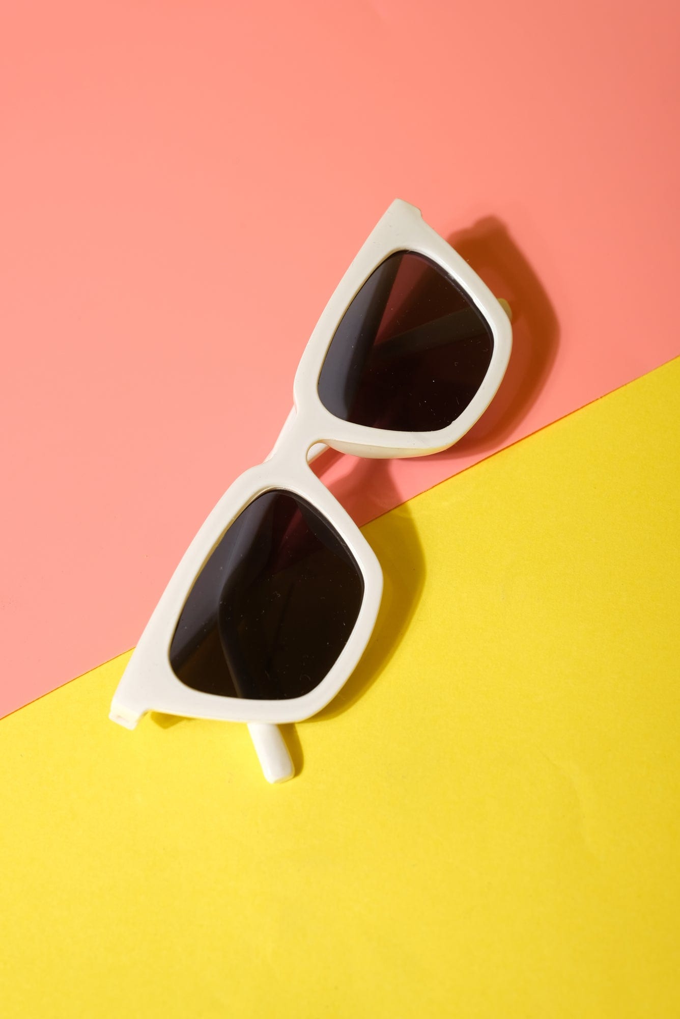 Summer Shades: Jolina