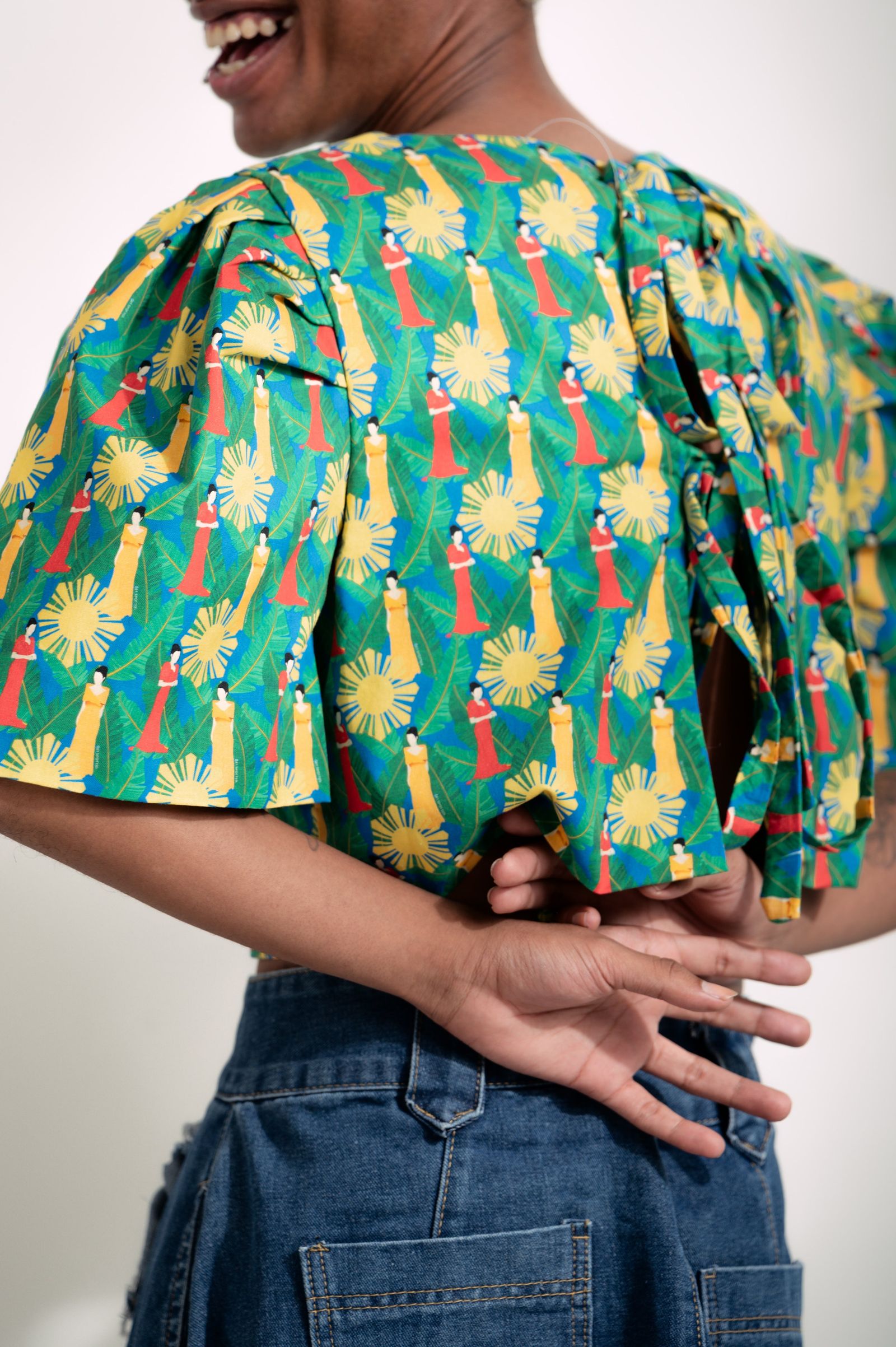MNL EMGEE by Get Spotted : Artist Series Gabriela Top in Lakambini Print