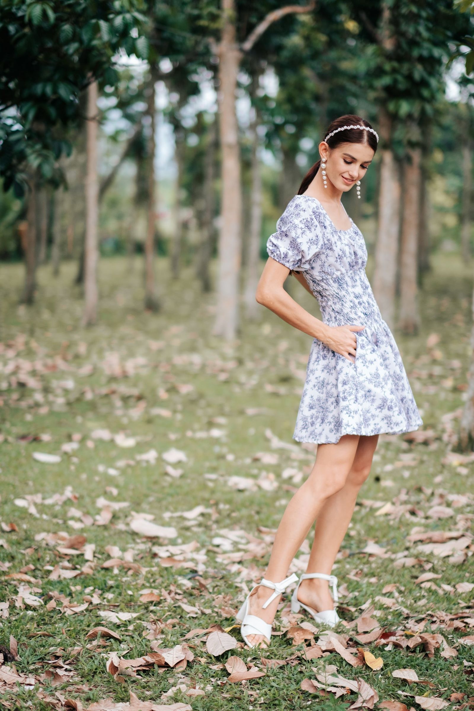 GET SPOTTED SHOP STOCKS  Jenny Blue Porcelain: Daisy Floral Smocked-waist Dress