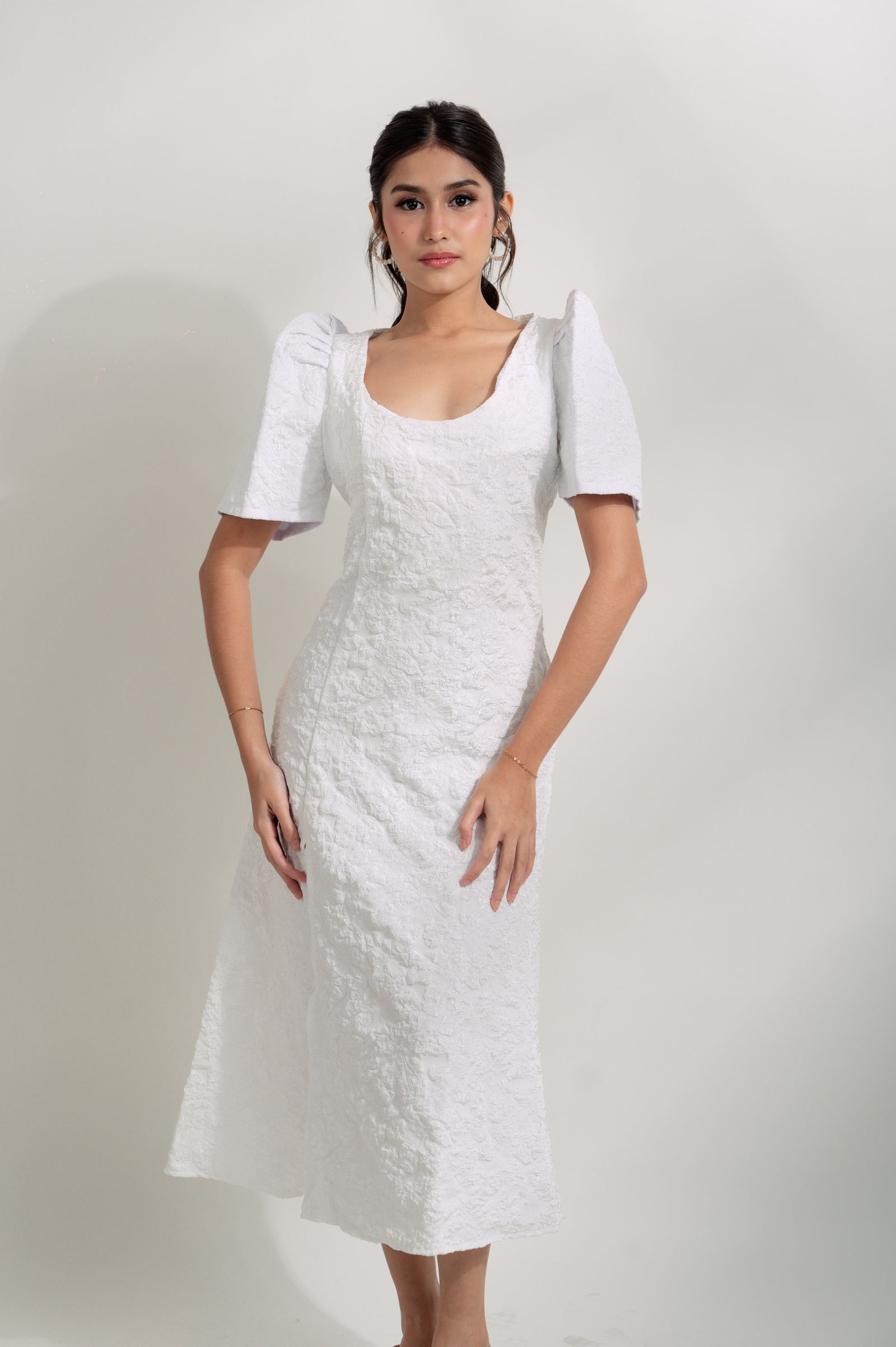 Maud London x Get Spotted: Ressa in White Premium Fabric