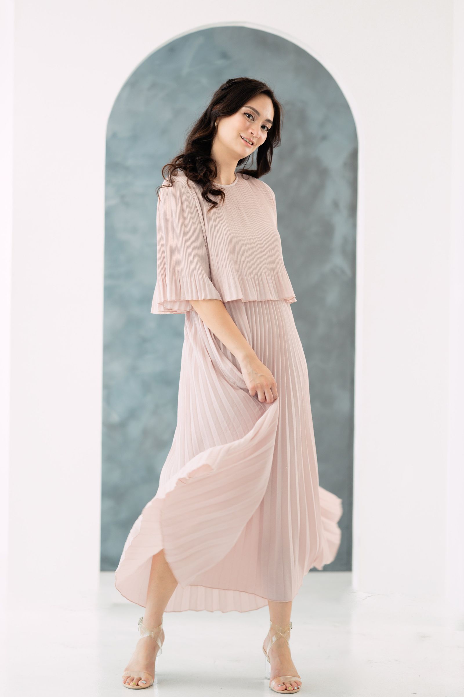 GS Party: Dianelle Flared Sleeve Pleated Dress
