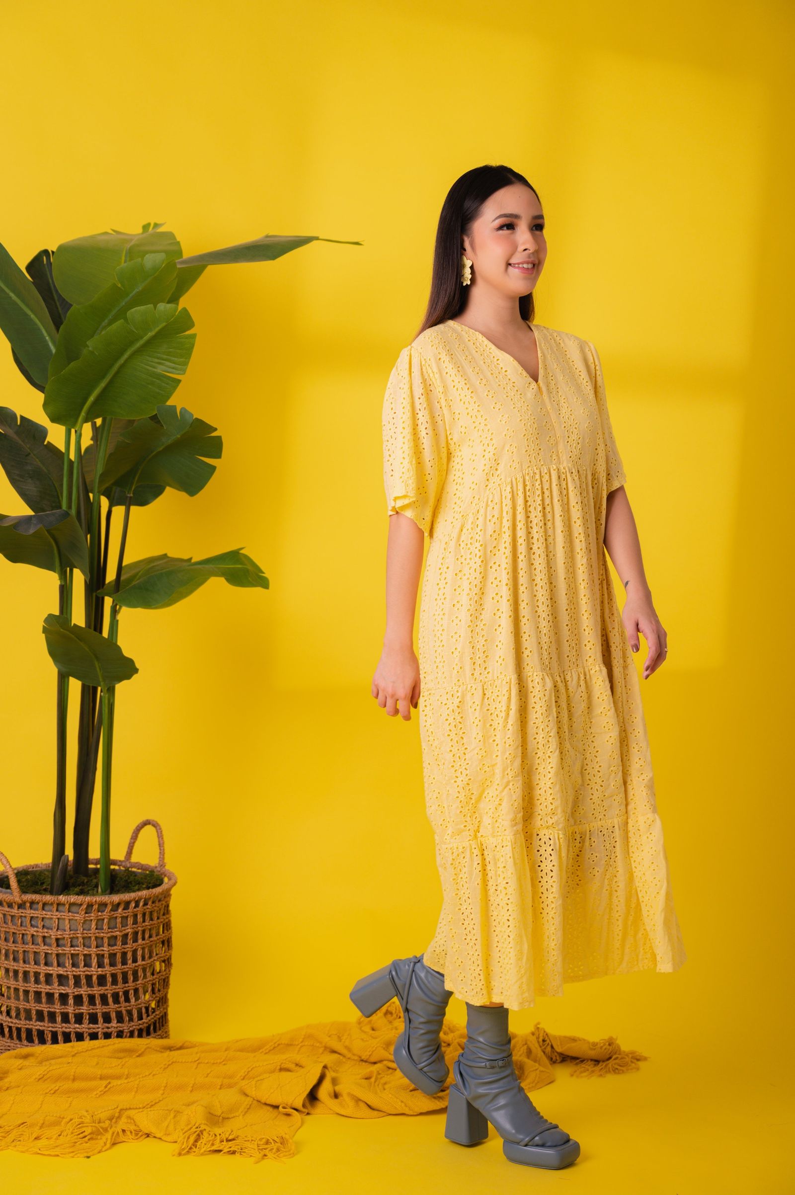 GET SPOTTED SHOP STOCKS Jenny Eyelet 3: Lauren Premium Eyelet Maxi Dress