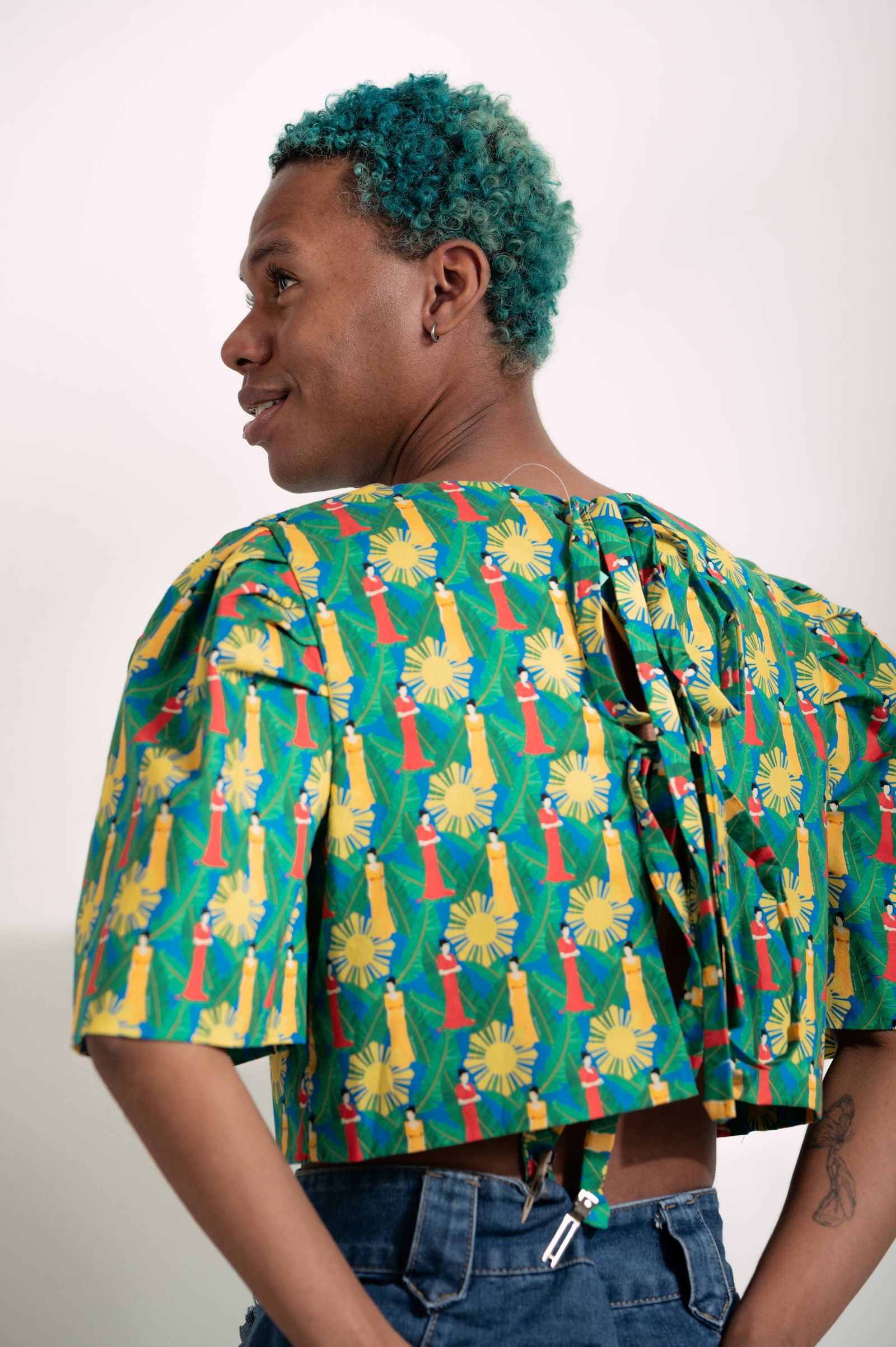 MNL EMGEE by Get Spotted : Artist Series Gabriela Top in Lakambini Print