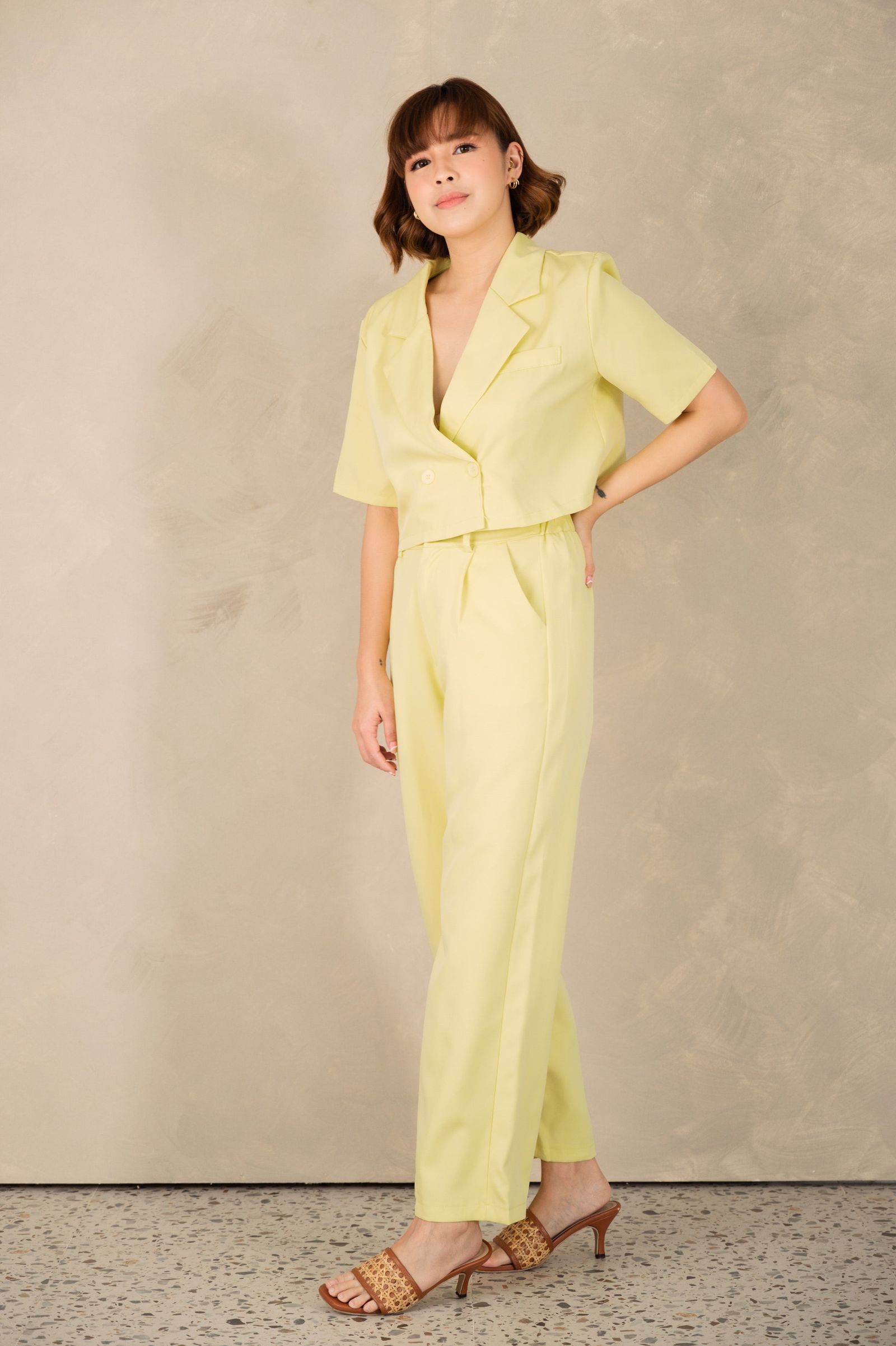 GS Suits: Shirro