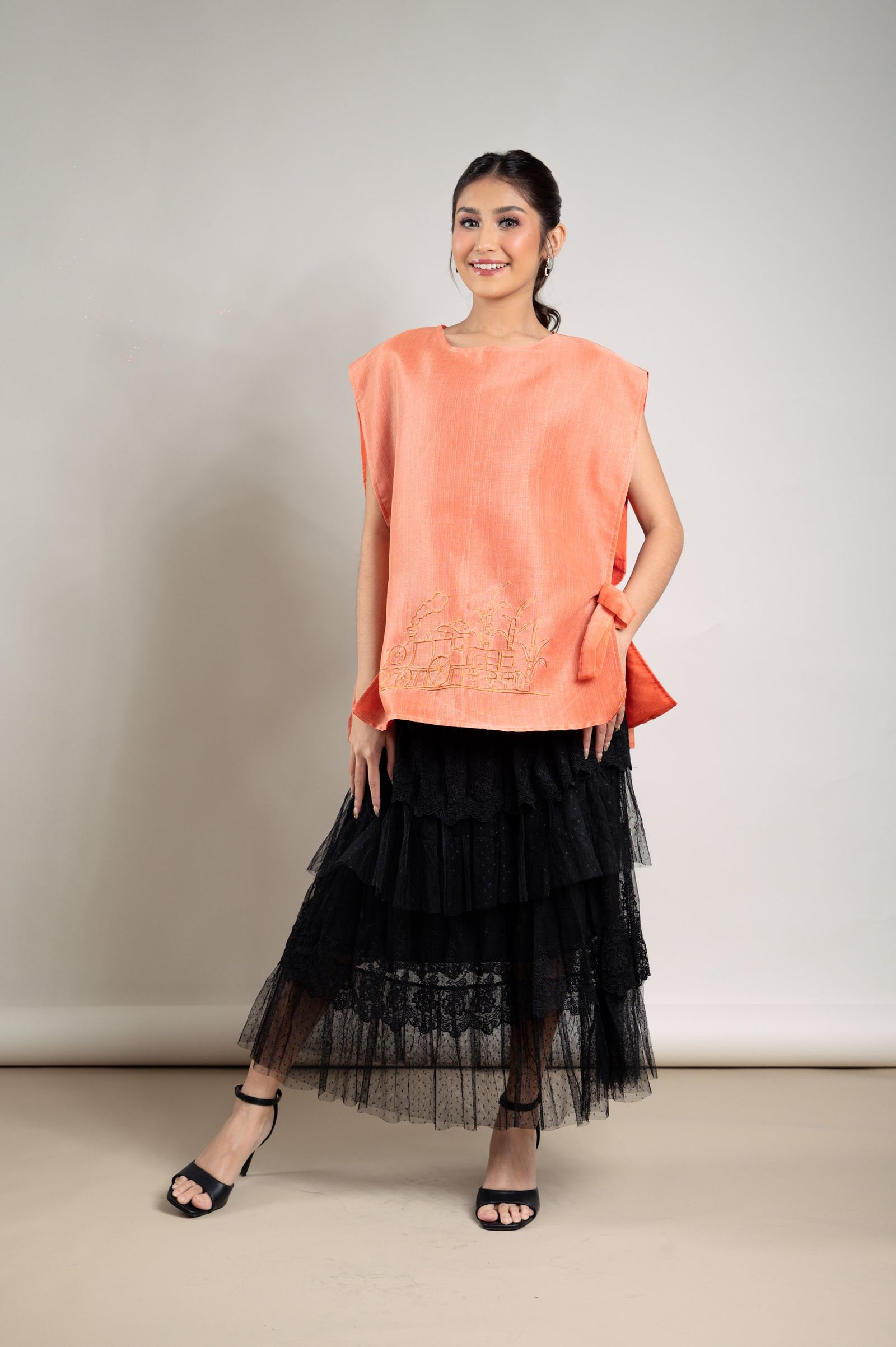 MNL EMGEE by Get Spotted: Kidlat Bib in Pina Fabric