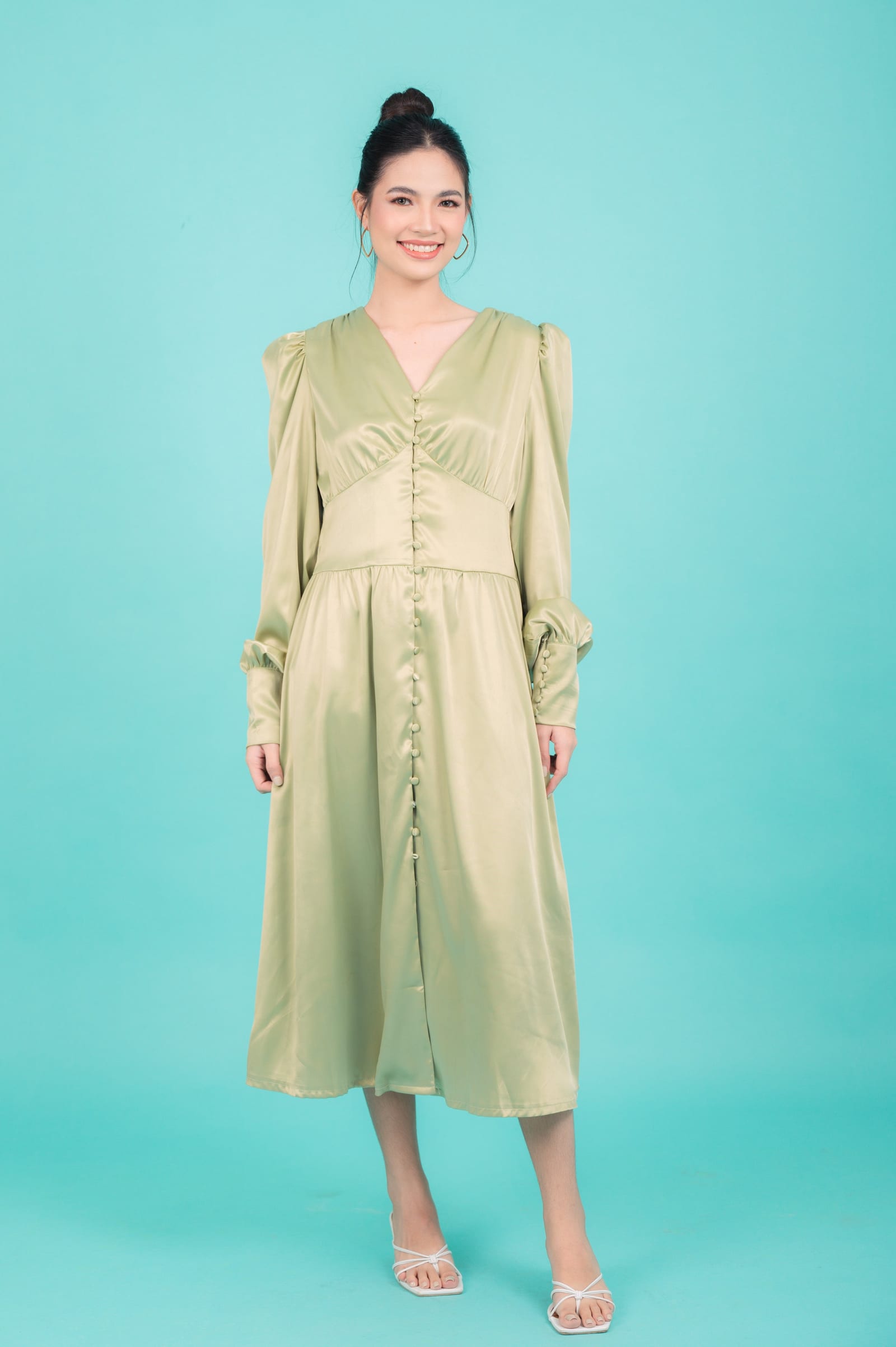 GET SPOTTED SHOP STOCKS GS Holiday: Izen Silk Dress