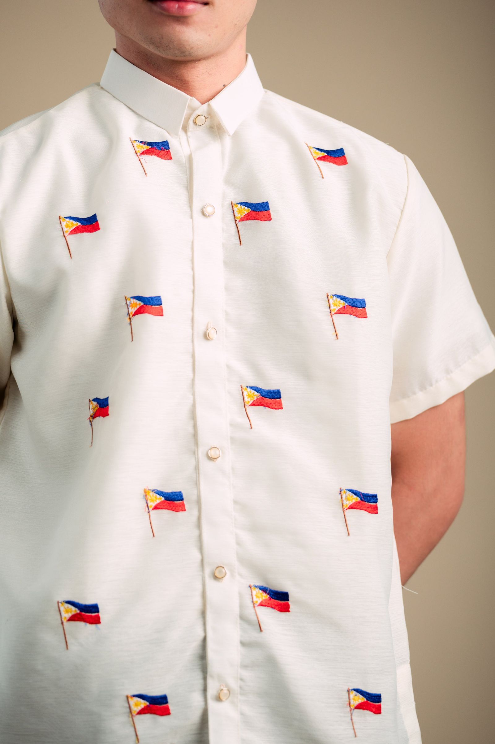 MNL EMGEE by Get Spotted: Watawat Barong