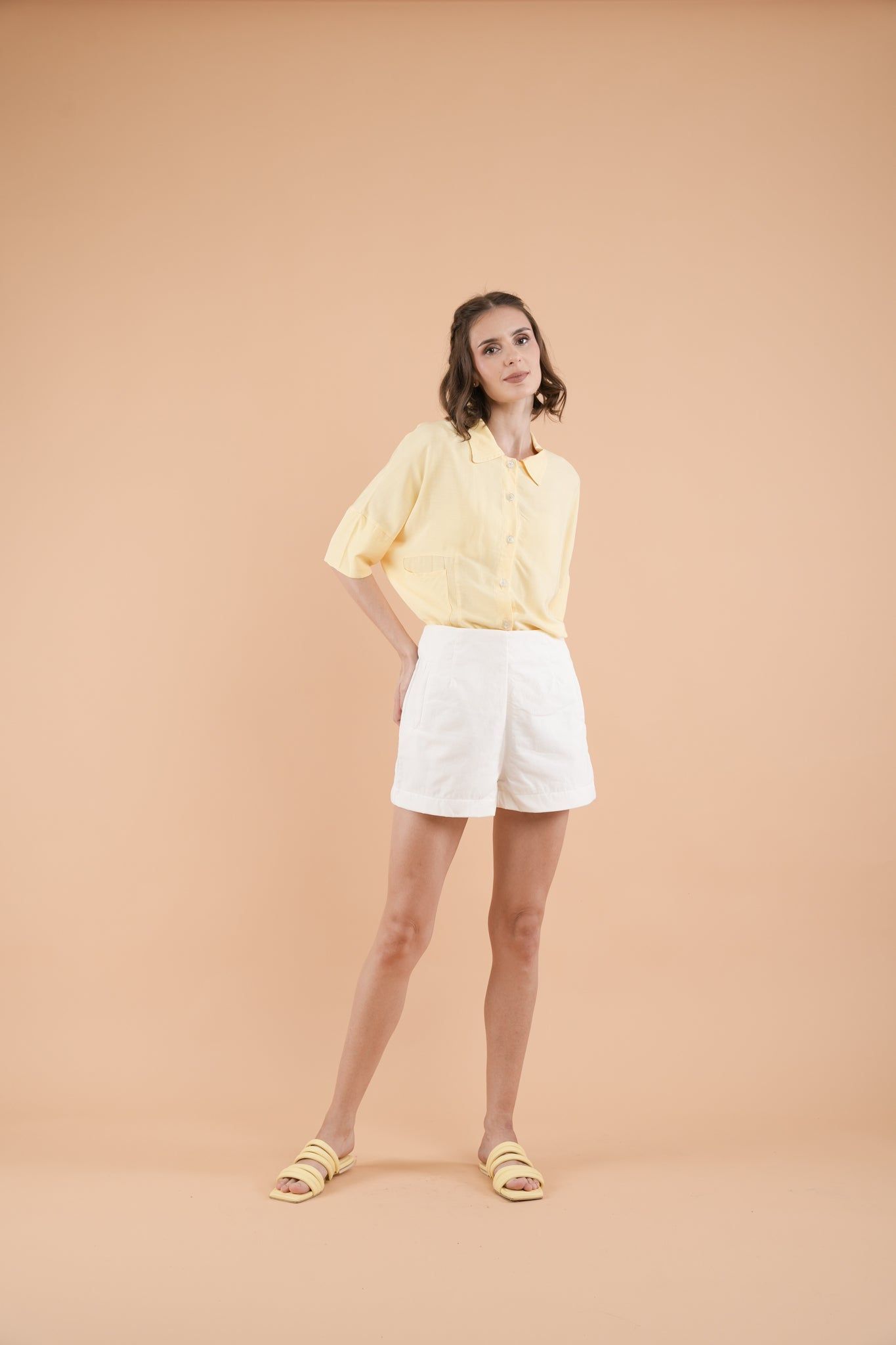 GET SPOTTED SHOP STOCKS Mix and Match Bottoms: Novia Tummy-Tucking High-waist Shorts