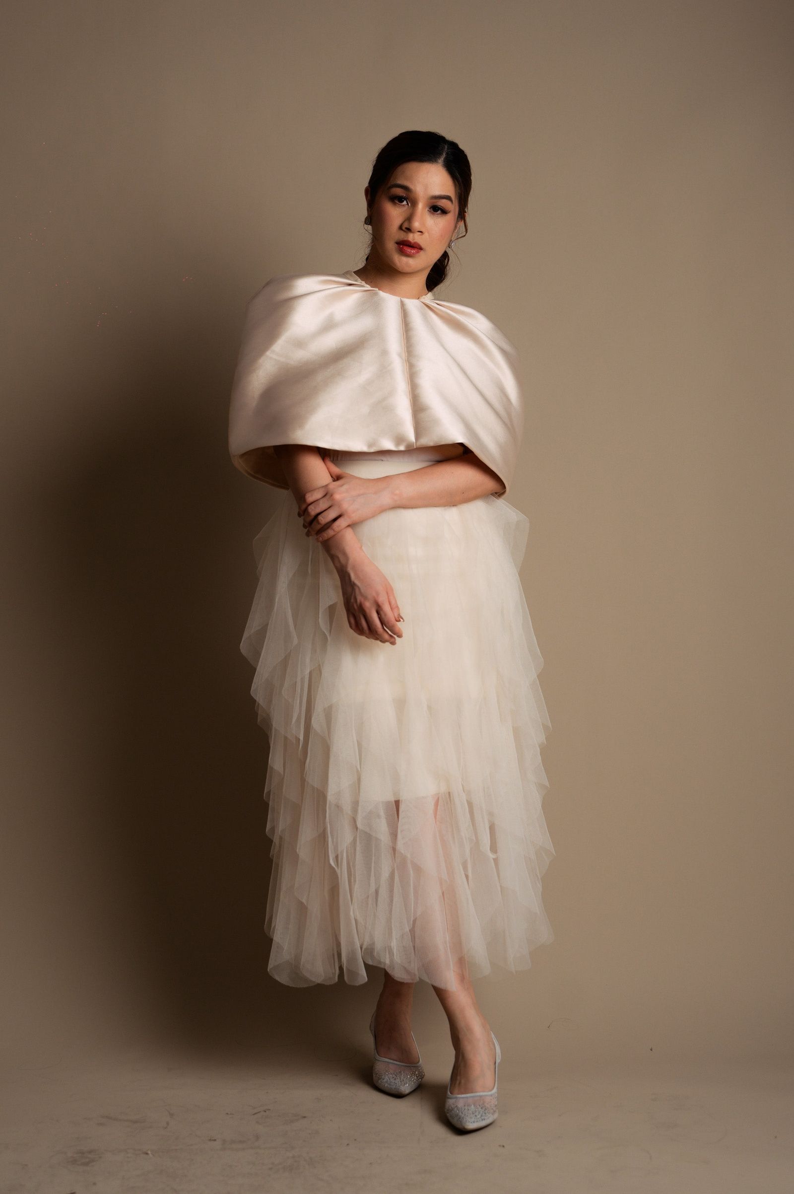 Cocktail: Artie Luxurious Cape Top in Beige