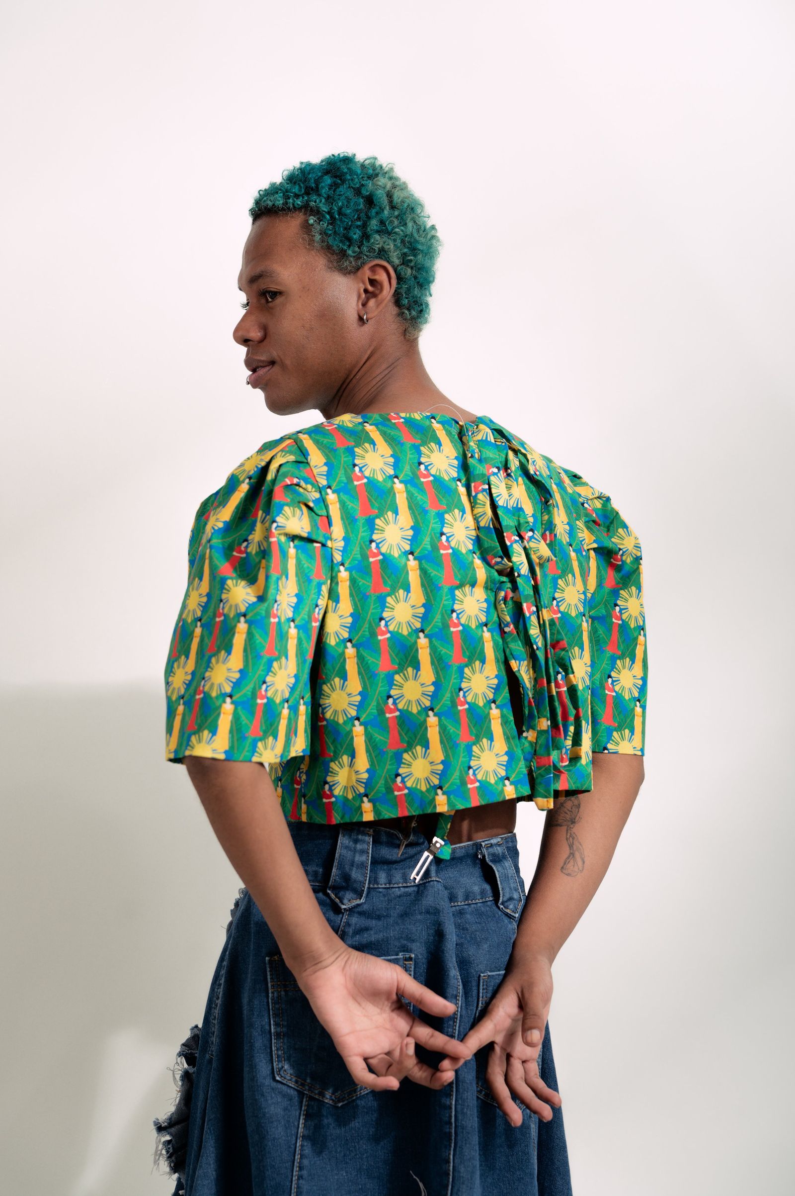 MNL EMGEE by Get Spotted : Artist Series Gabriela Top in Lakambini Print