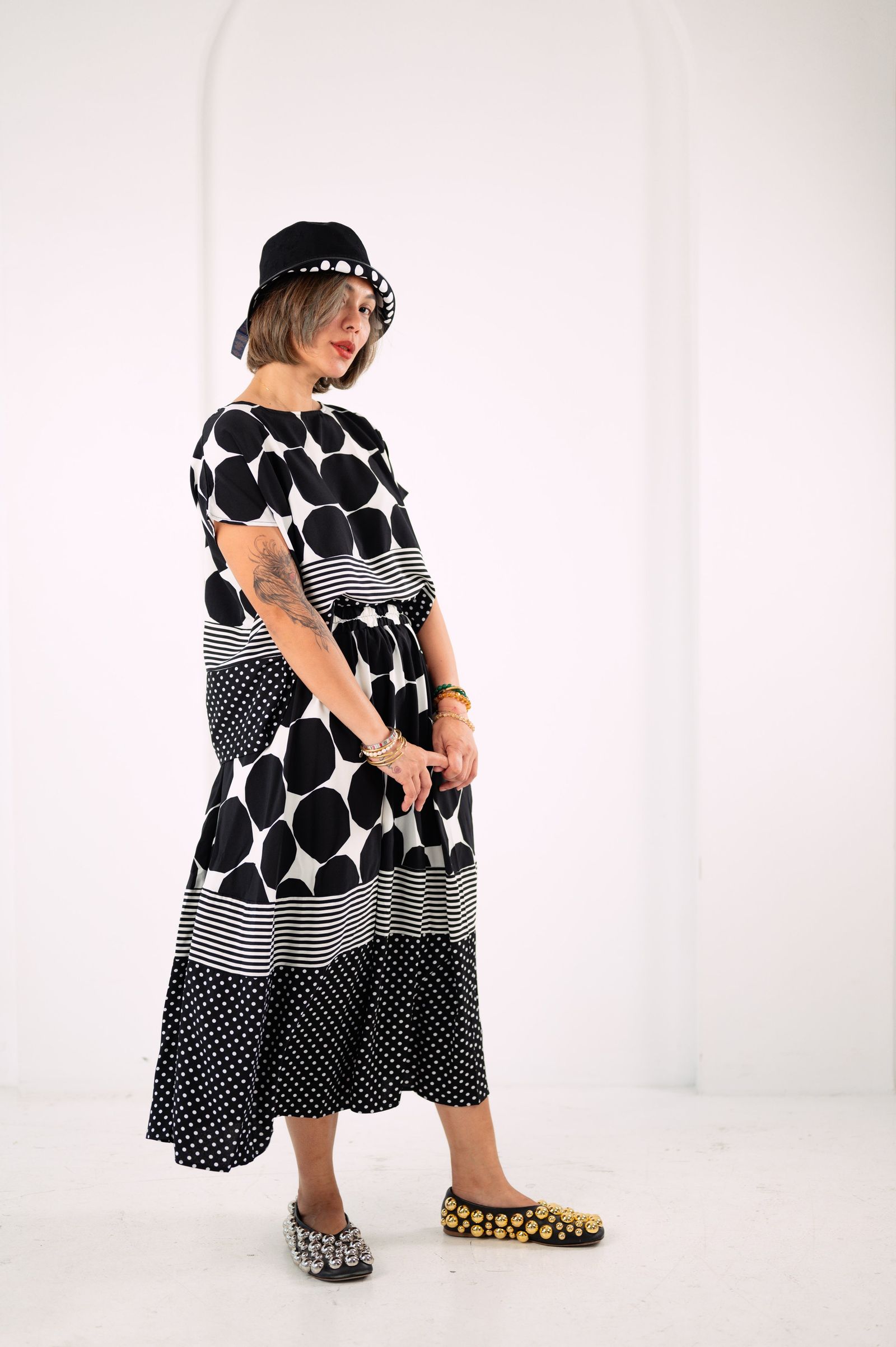 GS Androgynous: Mika Top and Skirt Set