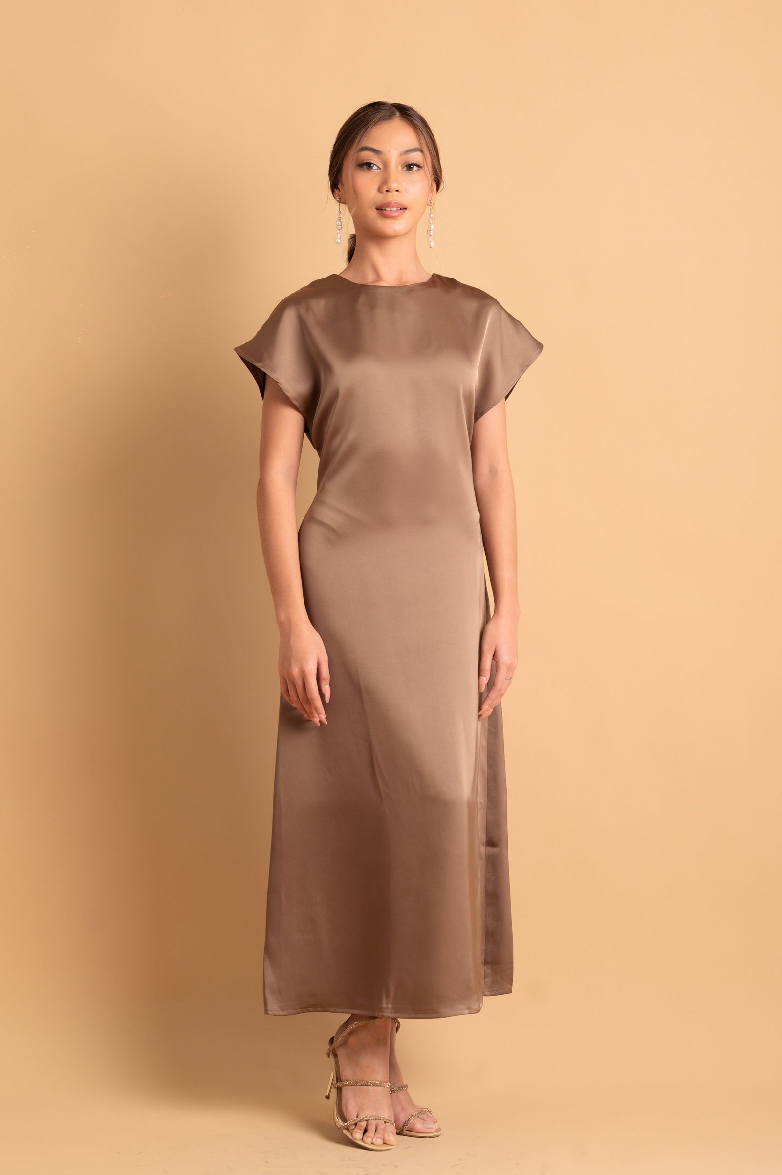 Cocktail: Novie Silk Dress