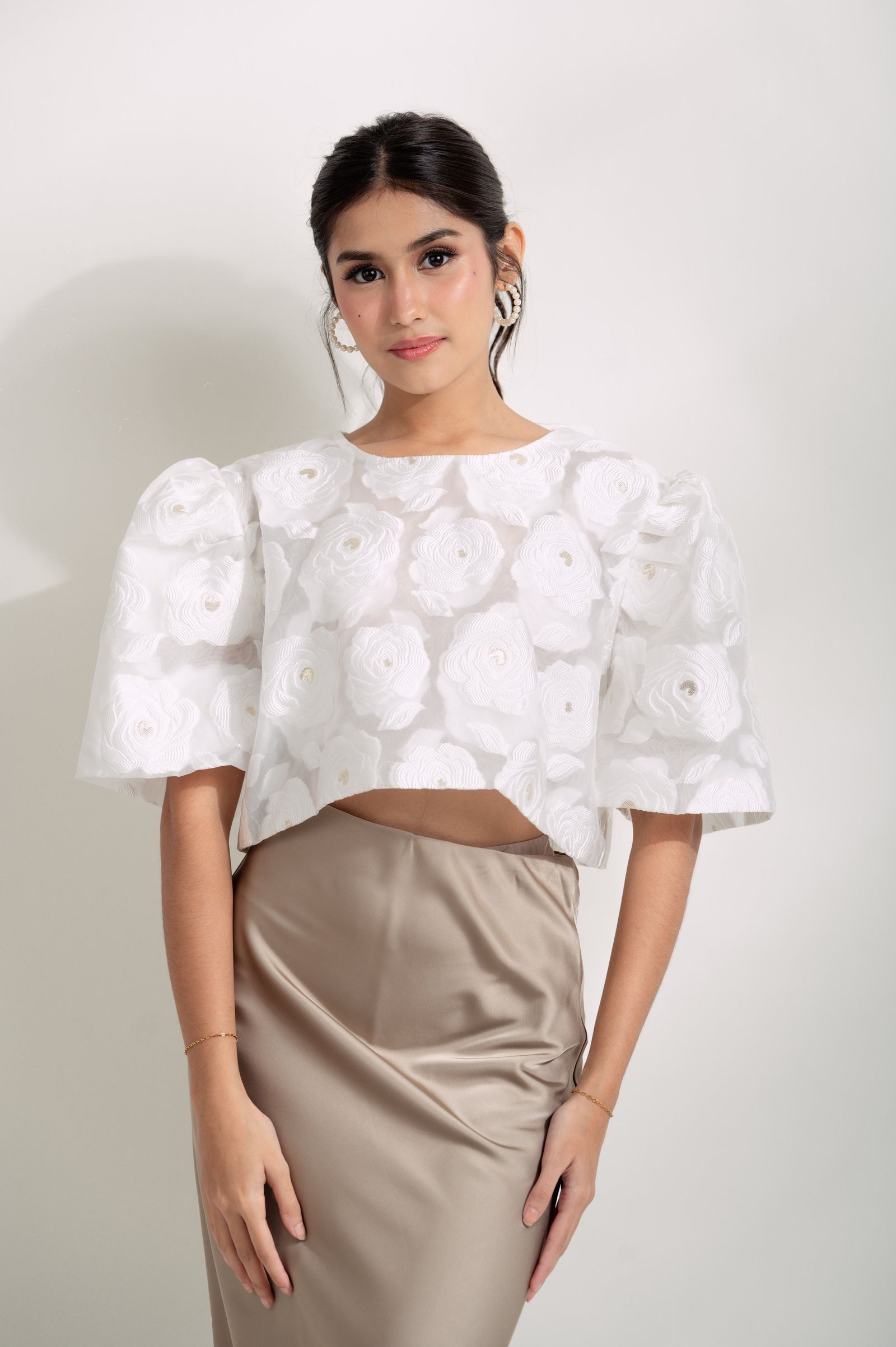Modern Filipiniana: Leni in Limited Edition Fabric
