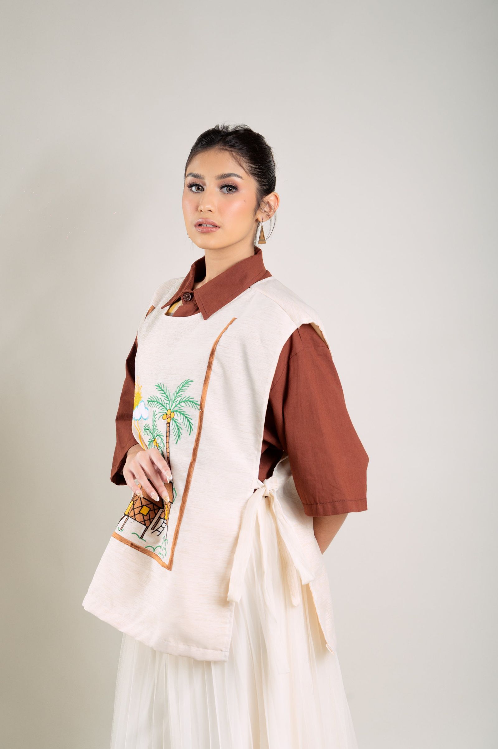 MNL EMGEE by Get Spotted: Nonita Bib in Pina Fabric