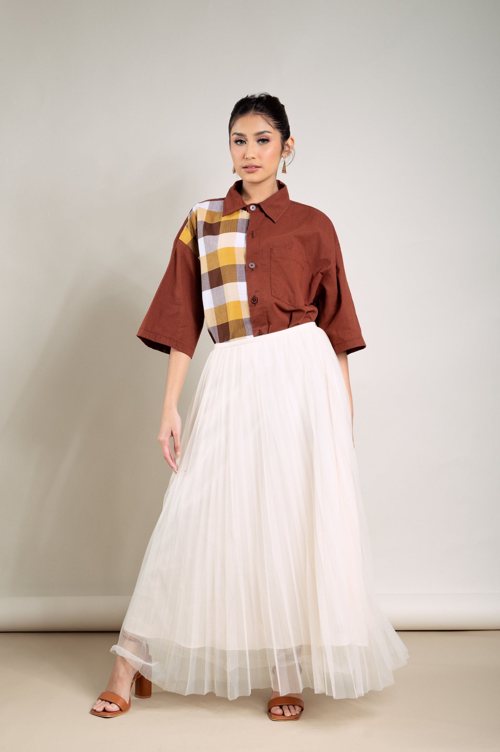 MNL EMGEE by Get Spotted CHICKS x GET SPOTTED: Cyrus Buttondown for Men