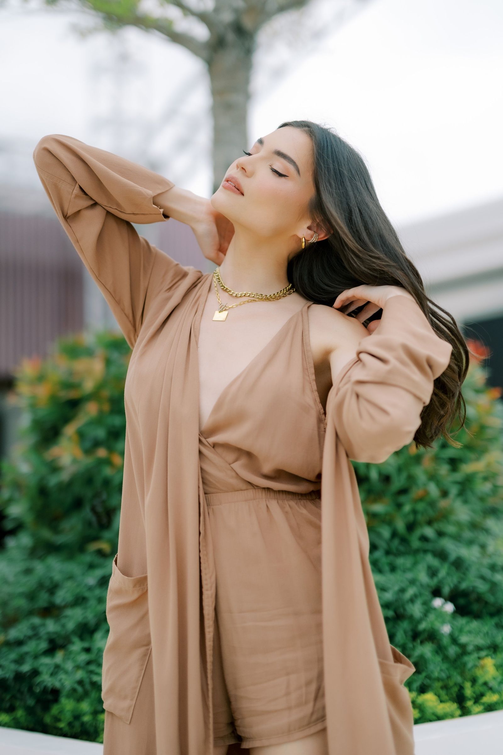 Rhian Ramos x GS: Bās Robe