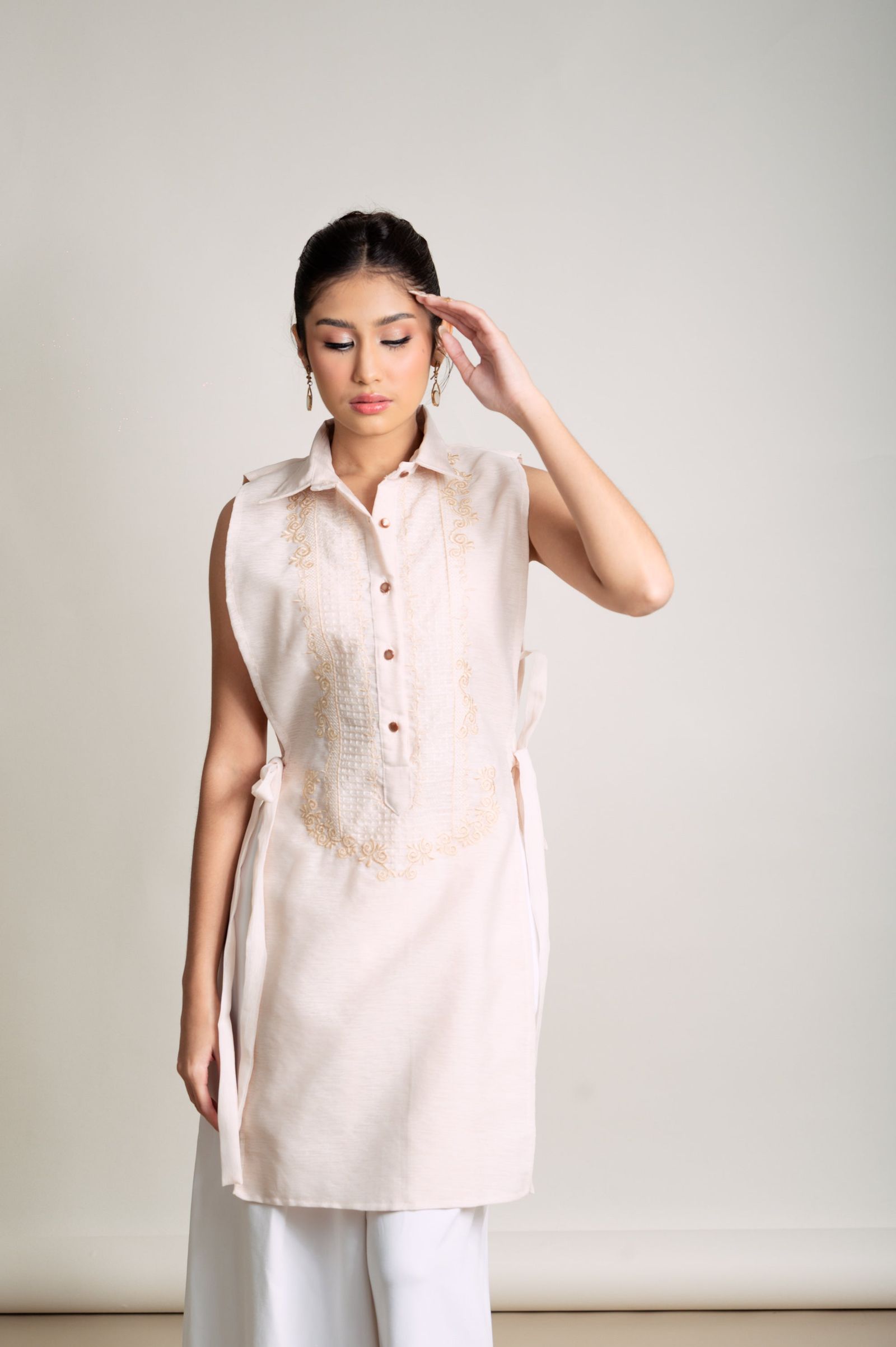 MNL EMGEE by Get Spotted: Segunda Long Pina Bib