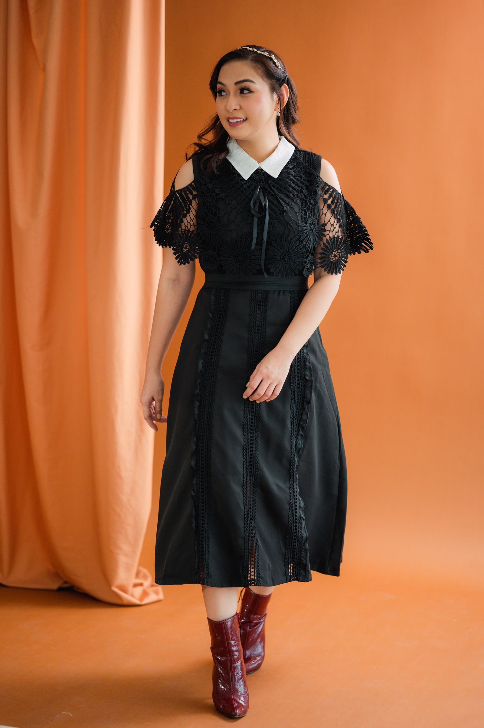 GS Pre-Holiday: Kelly Lace Dress