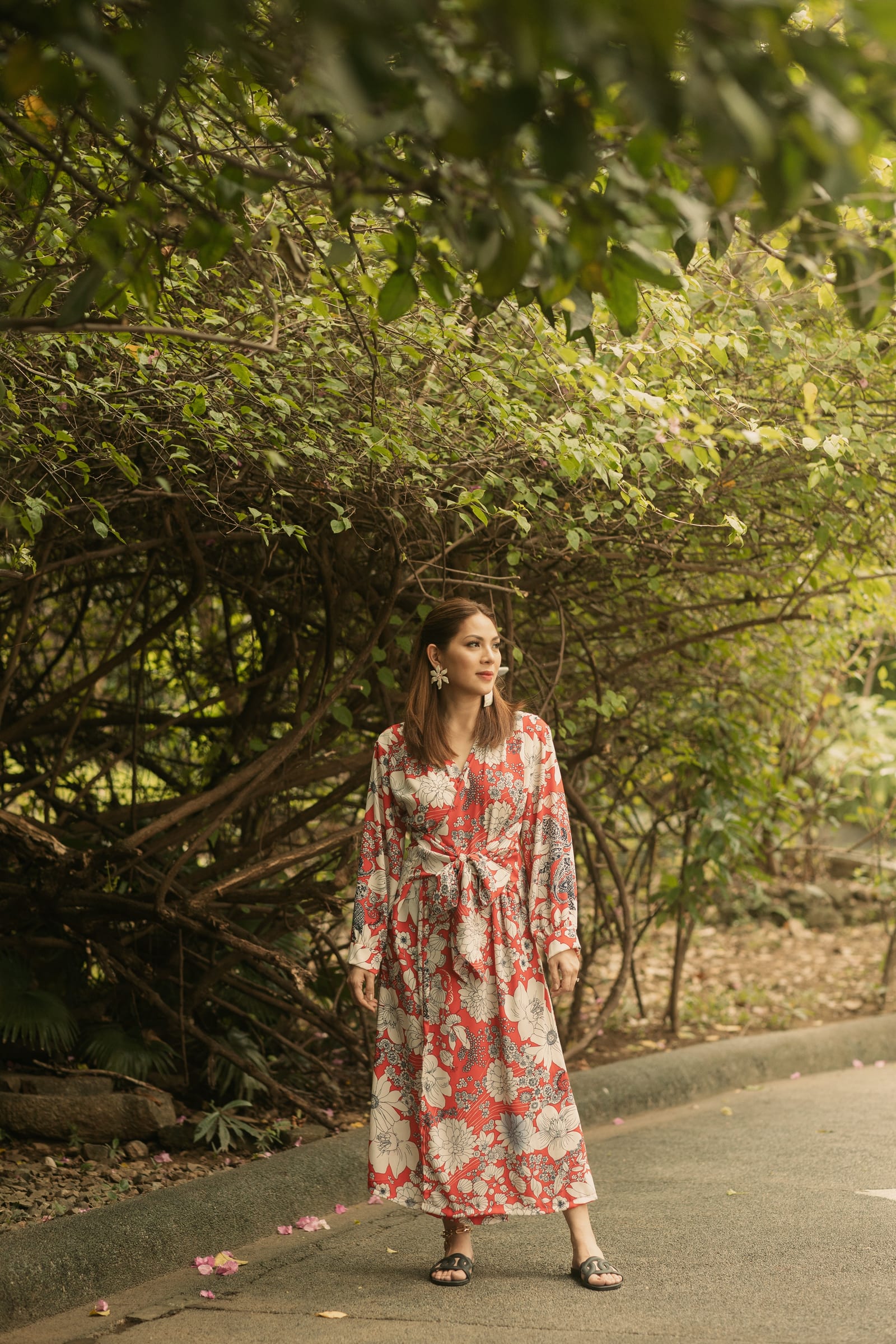 GET SPOTTED SHOP STOCKS BFM x LDG 4: Damaris Premium Robe Dress