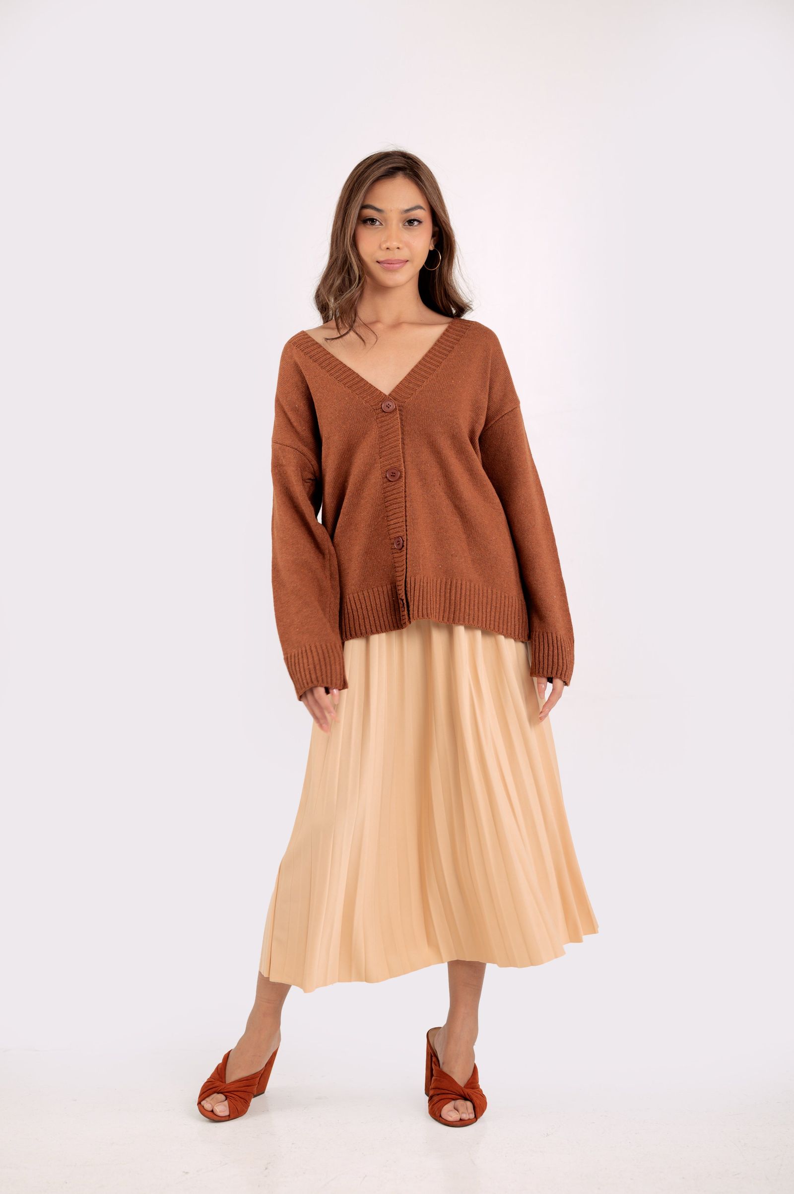 GS Basics 2025: Shine Knitted Cardigan