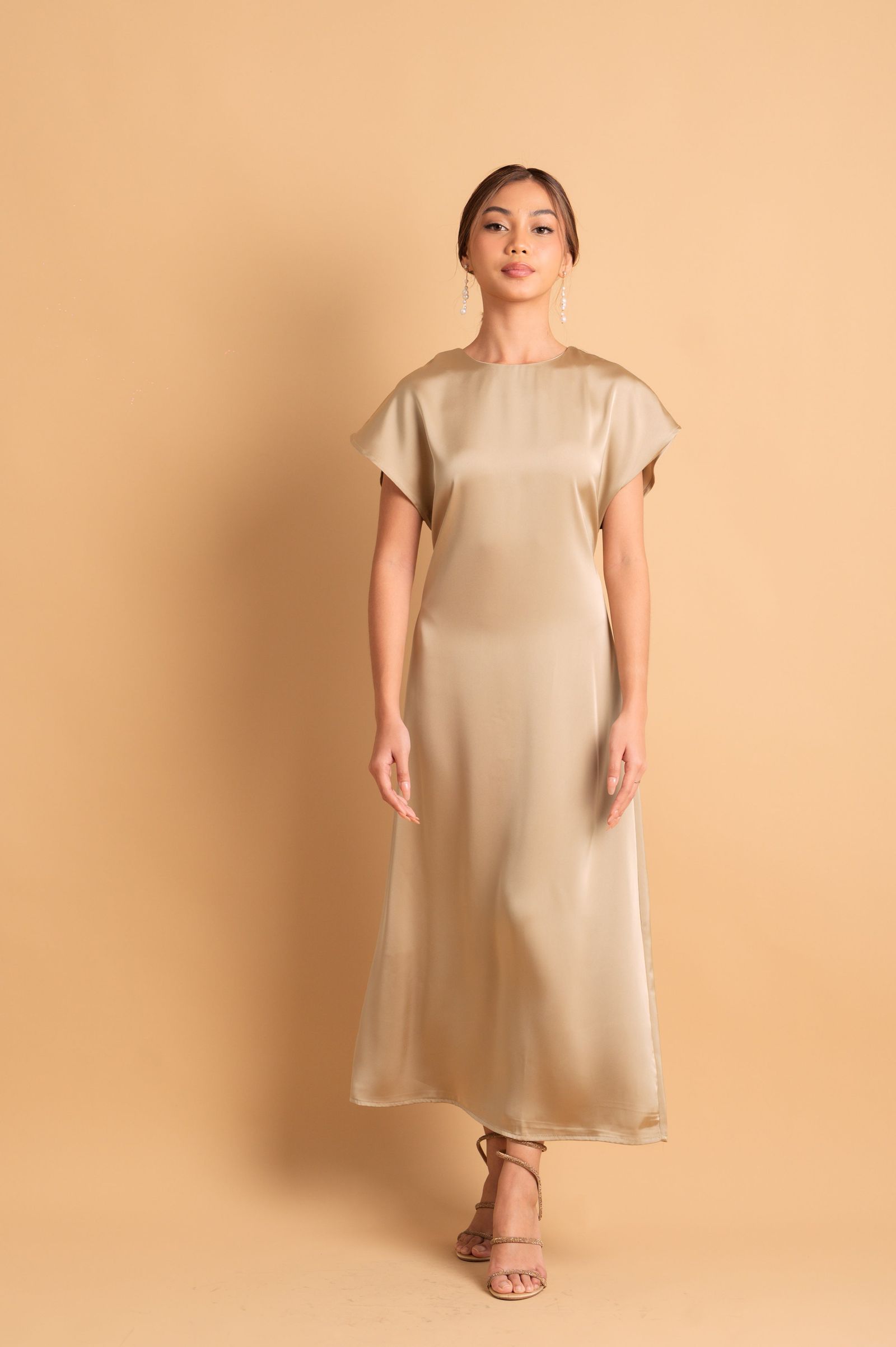 Cocktail: Novie Silk Dress
