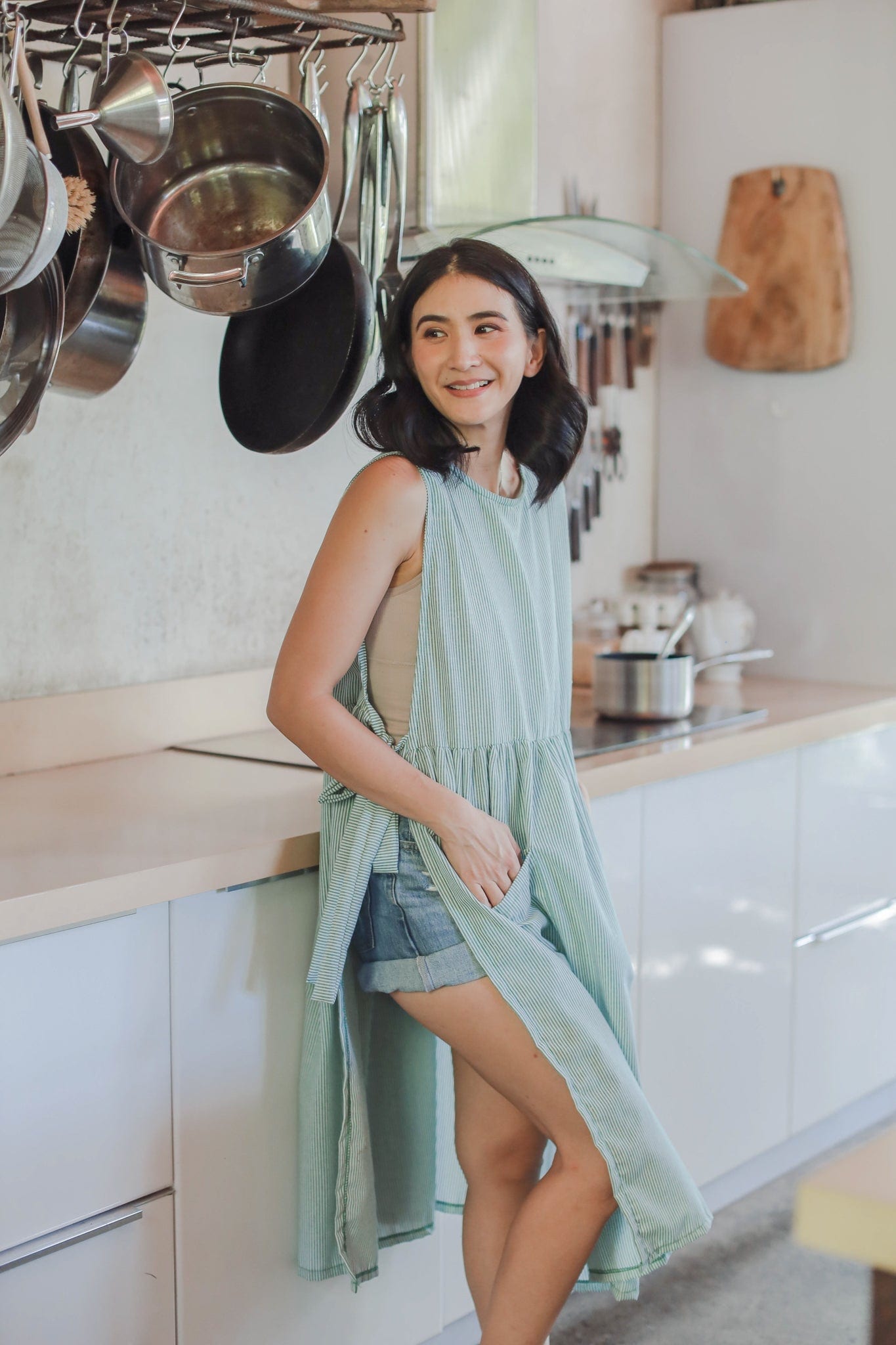 GET SPOTTED SHOP STOCKS MUM x RPB 7: Madeline Chambray Multi-Purpse Size-Laso Apron Pinafore
