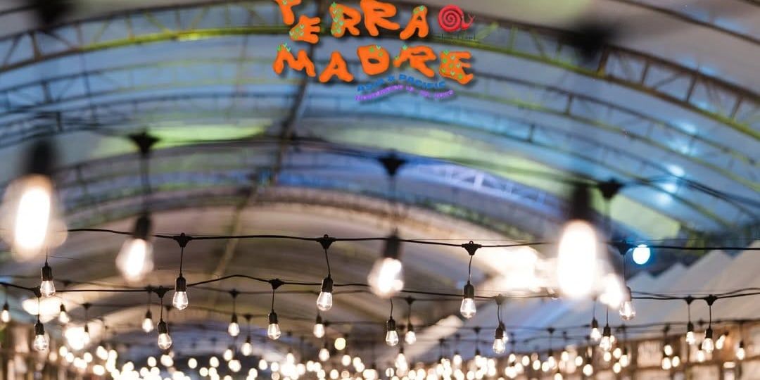 Day 5 at Terra Madre: we're still here, in a bigger booth!